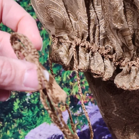 NWT Gorgeous blouse, velvet, with cami and adjustable sleeves - Picture 8 of 8